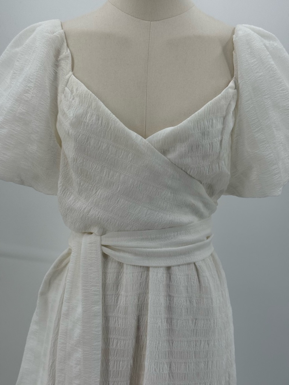 ASTR The Label White Puff Sleeve Midi Romantic Tiered Summer Dress, Square Neck - Picture 6 of 16